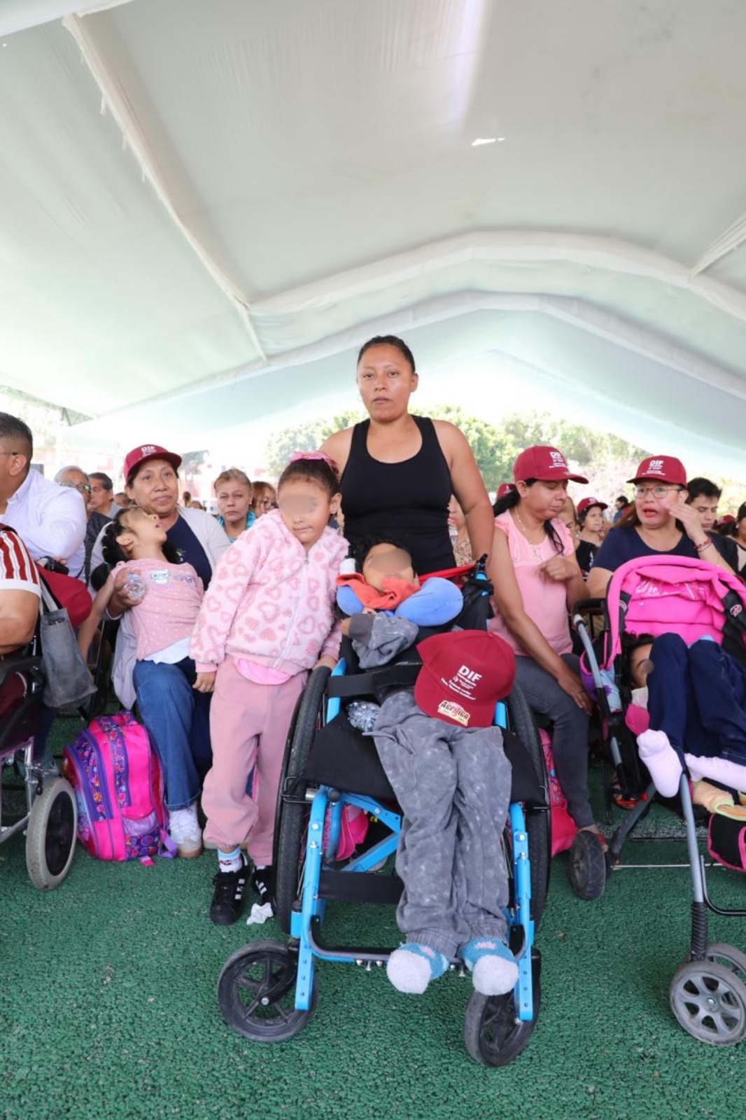 Entrega 200 Becas Personas Cuidadoras Tlalnepantla 10