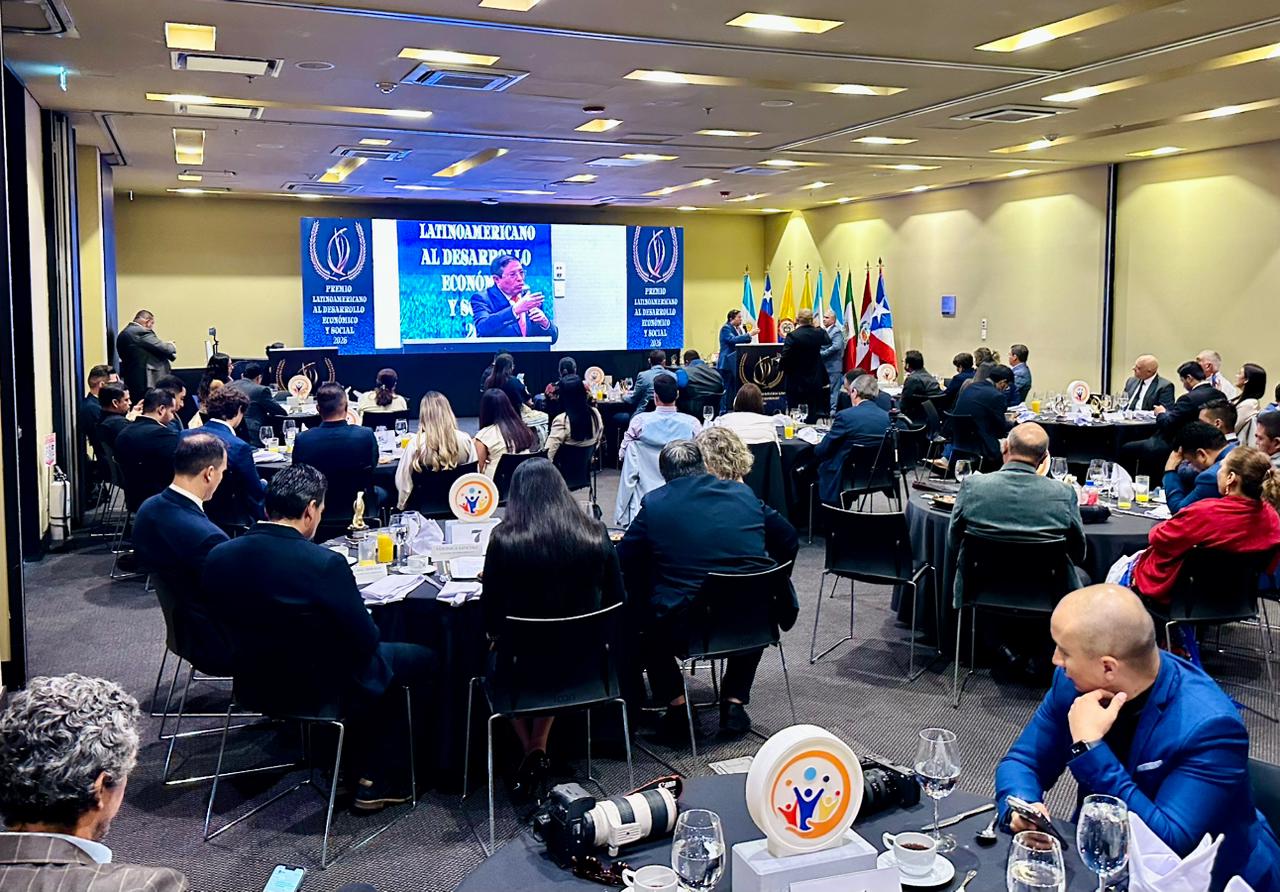 Tlalnepantla Recibe Premio Latinoamericano Dif 7