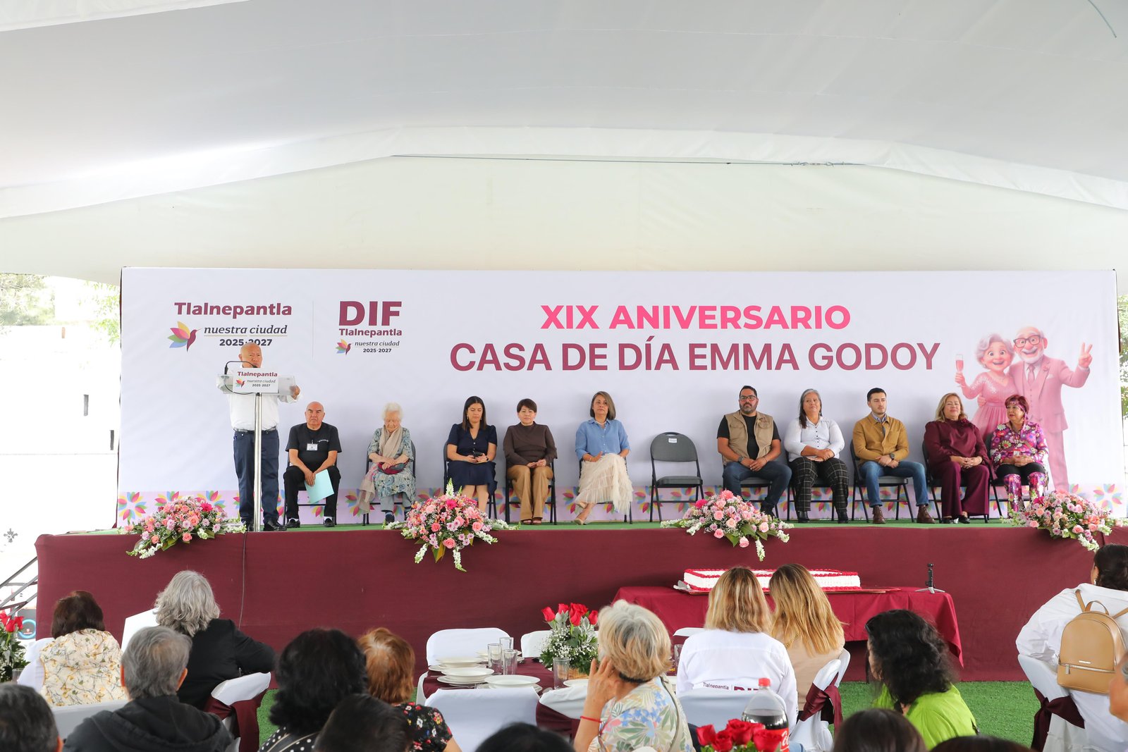 Dif Tlalnepantla Raciel Perez Cruz Aniversario Casa Emma Godoy 15