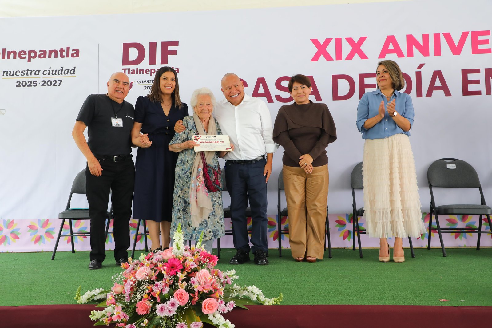Dif Tlalnepantla Raciel Perez Cruz Aniversario Casa Emma Godoy 6