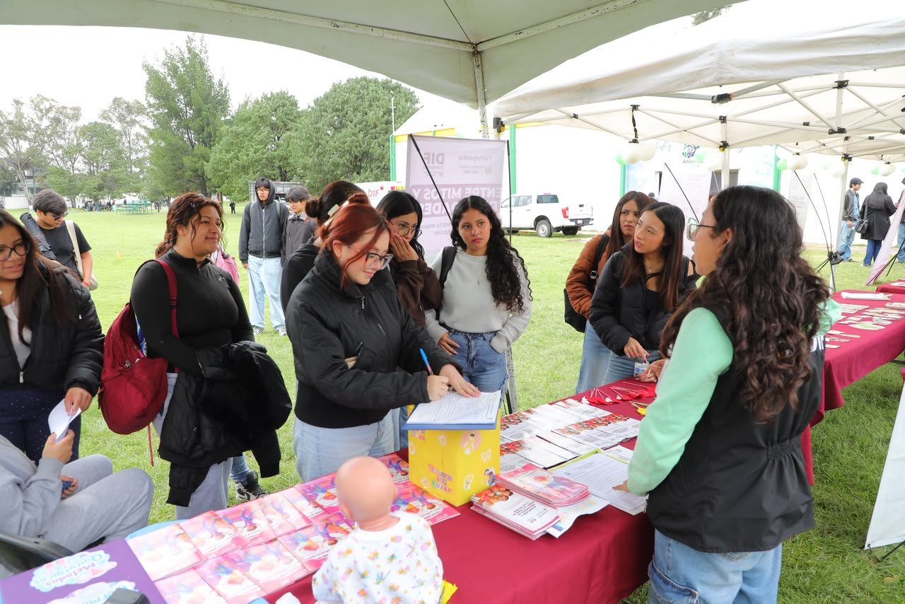 En el Marco del Día Mundial de la Salud Mental, DIF Tlalnepantla Impulsa Acciones de Prevención en Favor de Estudiantes